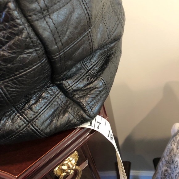 Chanel LAX Tote - Authentic - Picture 10 of 14